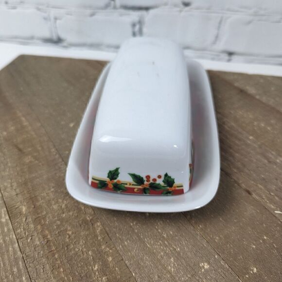 Vintage Christmas dishes, Ancam Poinsettia pattern butter dish with lid - Picture 6 of 7
